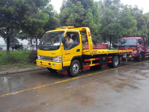 道路拖車.jpg